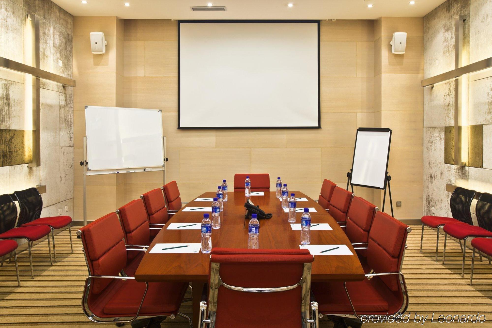 Holiday Inn Express Shanghai New Hongqiao, An Ihg Hotel Ανέσεις φωτογραφία